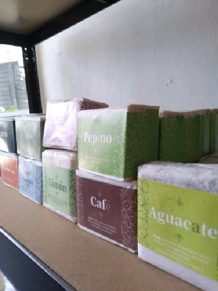 Jabón saponificado en caliente 100g