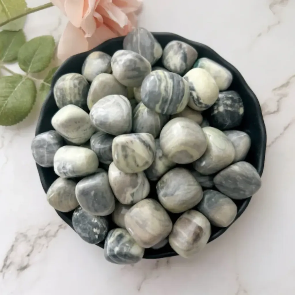 Piedra serpentina infinita mediana 50gr 